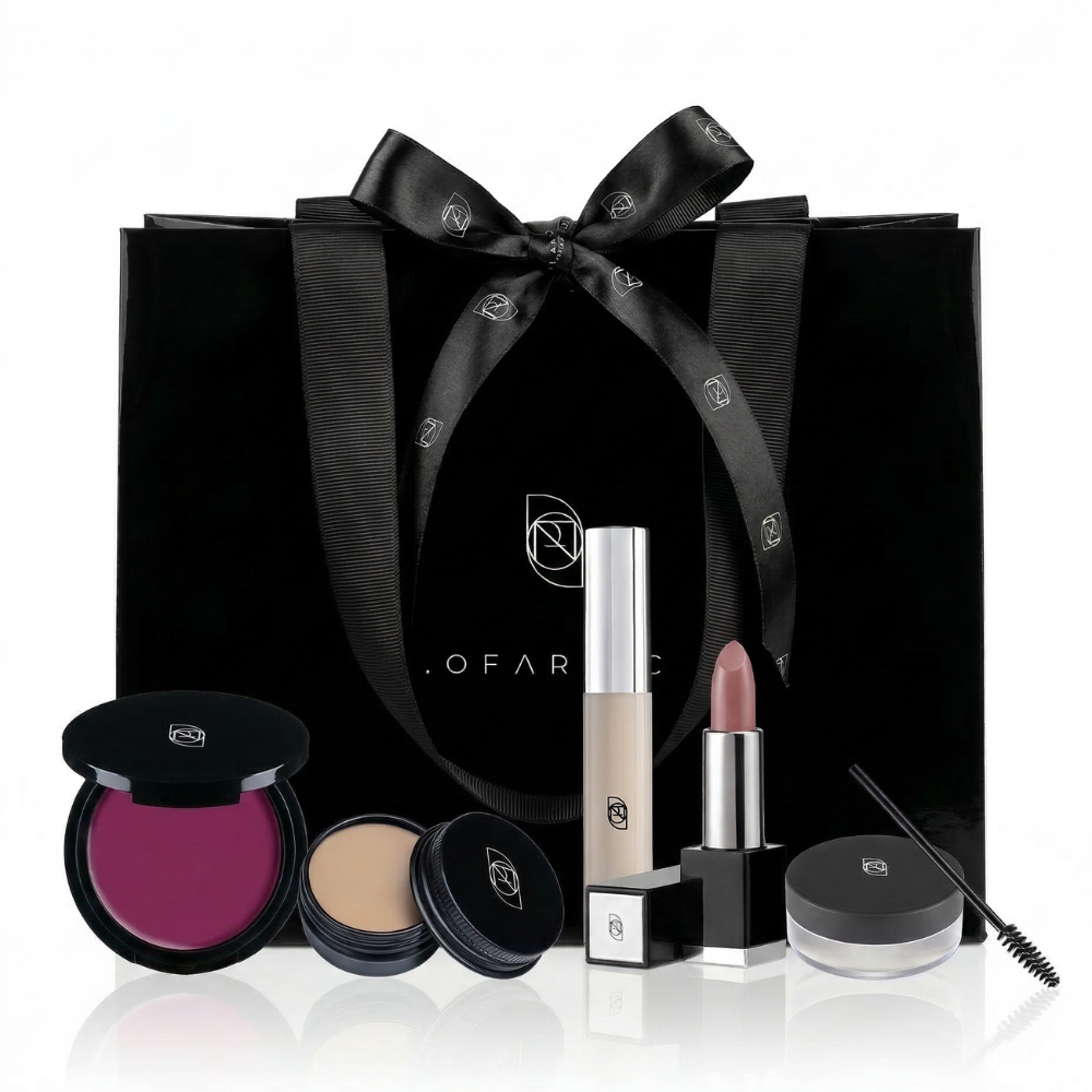 EVERYDAY ESSENTIALS KIT