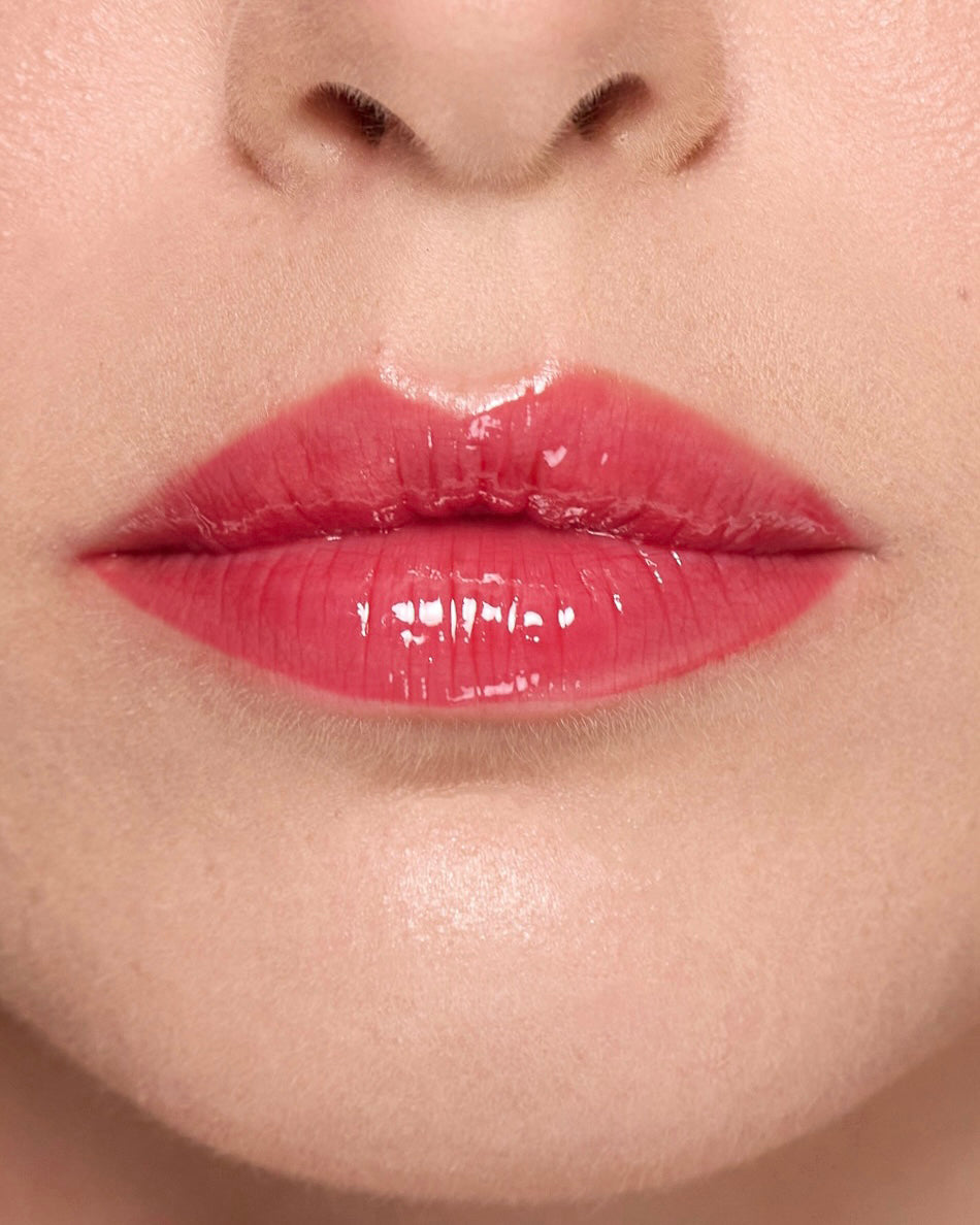LIP GLOSS